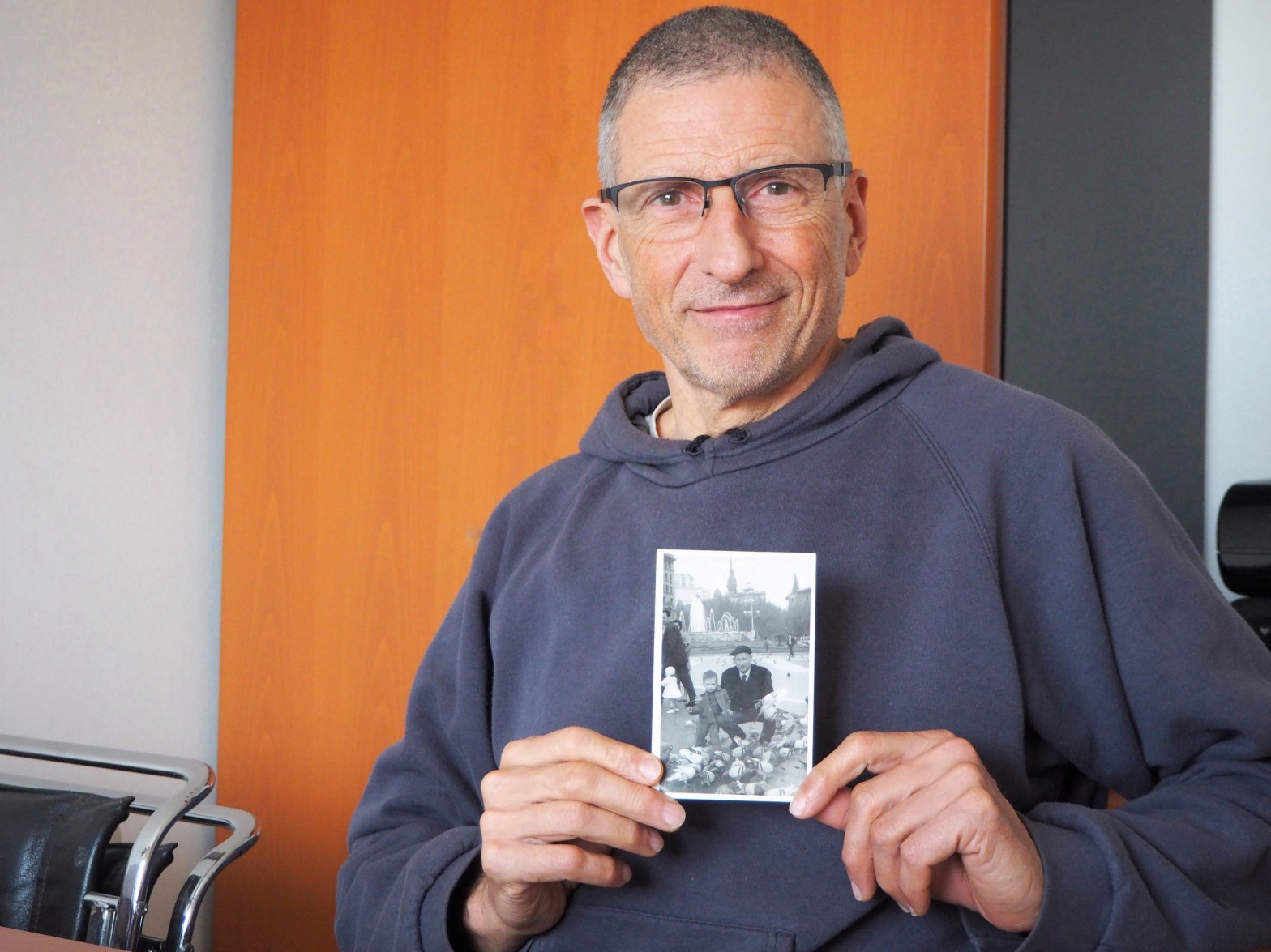 Ramon Pont sonríe al recordar los veranos con su abuelo