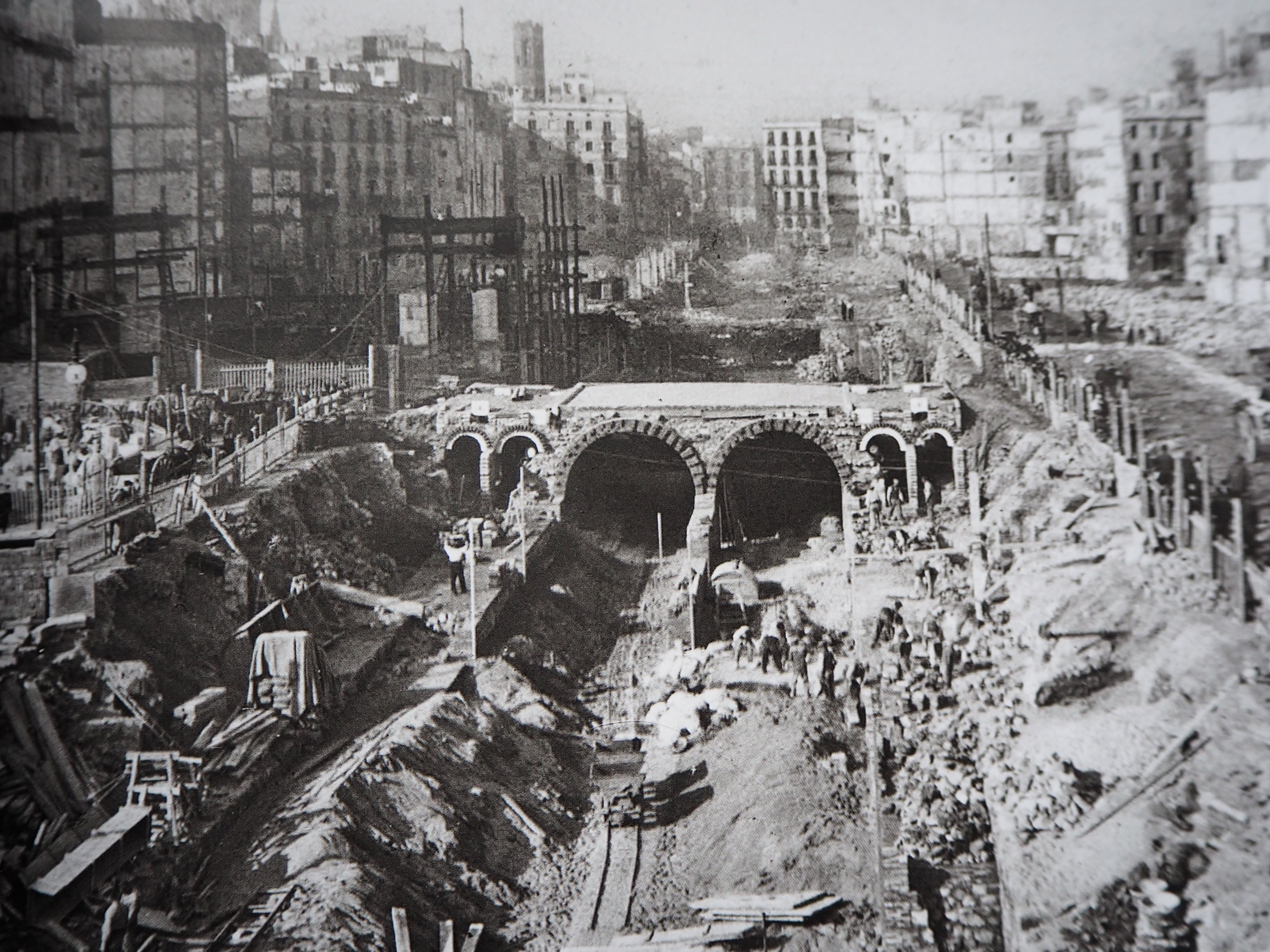 Via Laietana, 1913. Fuente: Barcelona Desconeguda, Editorial Efadós. 